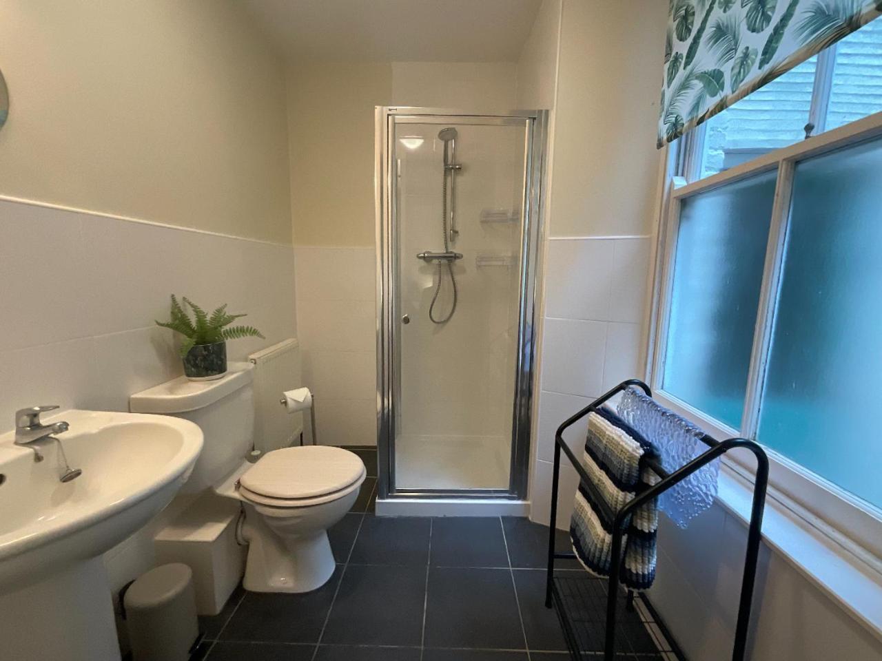 Gregory Flats No. 1, By Homeinspire Looe Esterno foto